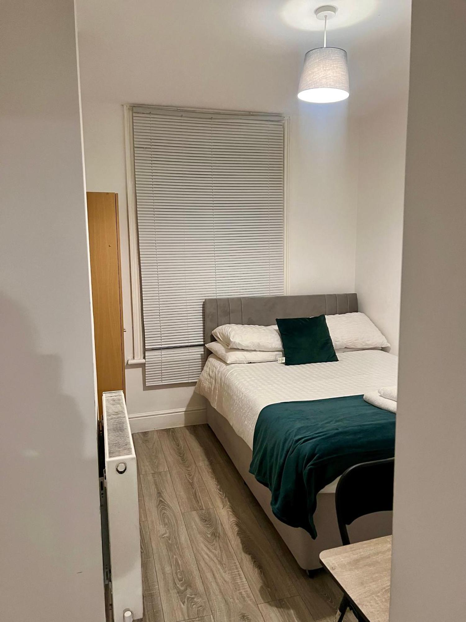 The Coral Guest House 1 Fratton Park Portsmouth Eksteriør bilde